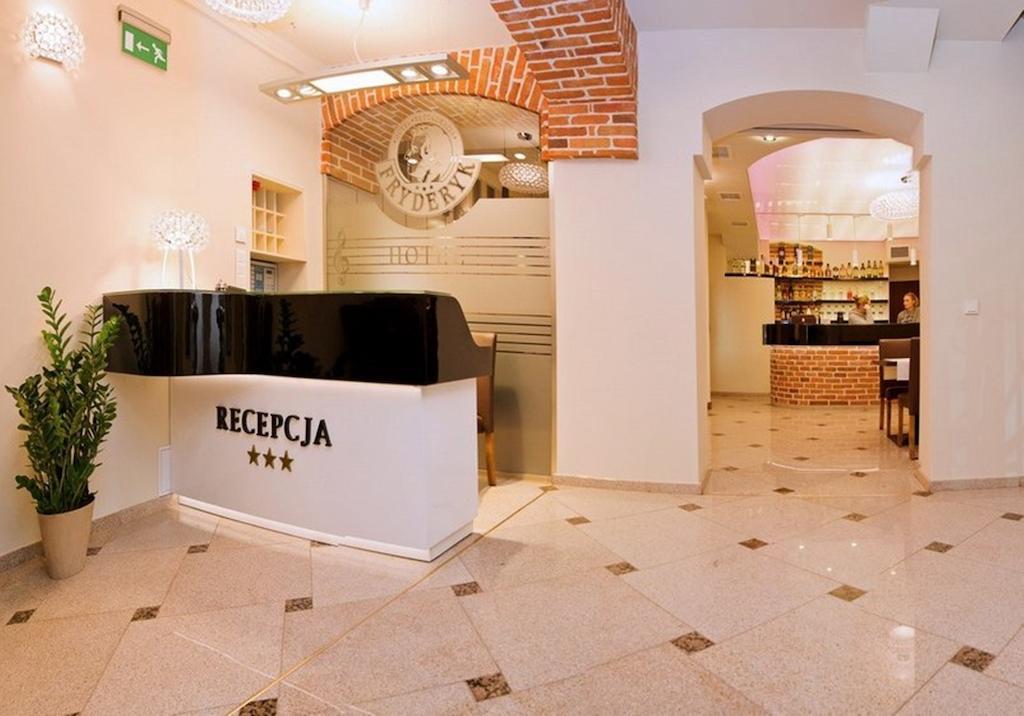 Hotel Fryderyk Νίσα Εξωτερικό φωτογραφία